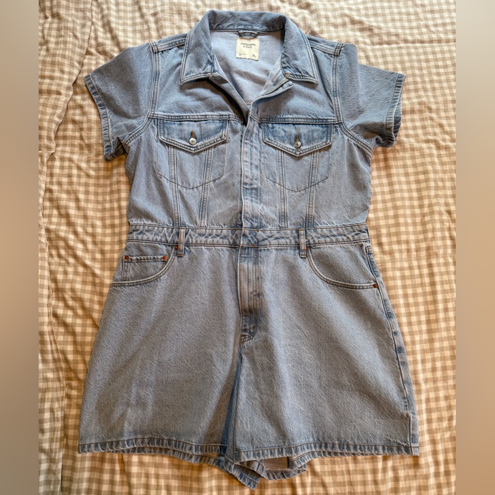 Abercrombie & Fitch Light Blue Denim Jacket